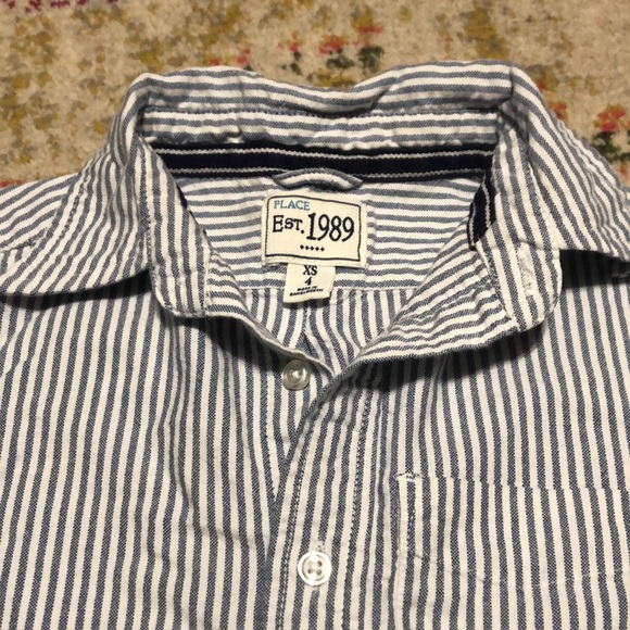 The children’s place button down shirt - Picture 2 of 2